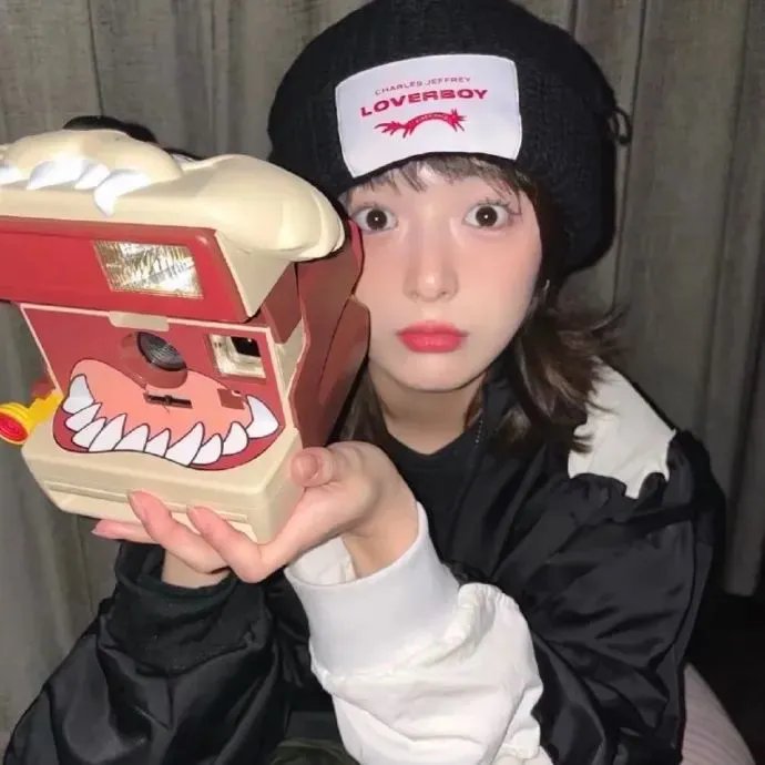 财色骗徒 焦点封面